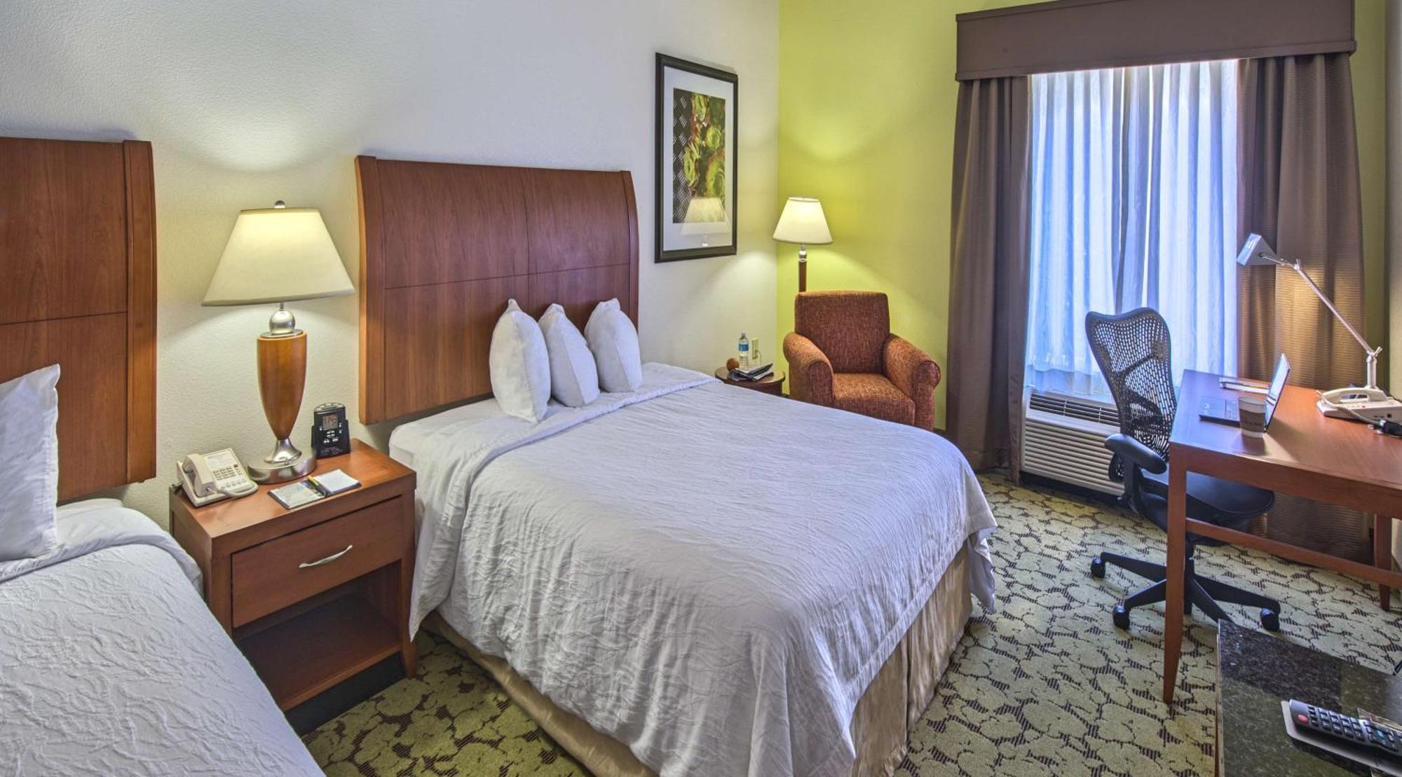 Hilton Garden Inn Huntsville/Space Center Eksteriør billede